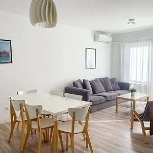 Con Solarium By Dv #p5h3 Apartament