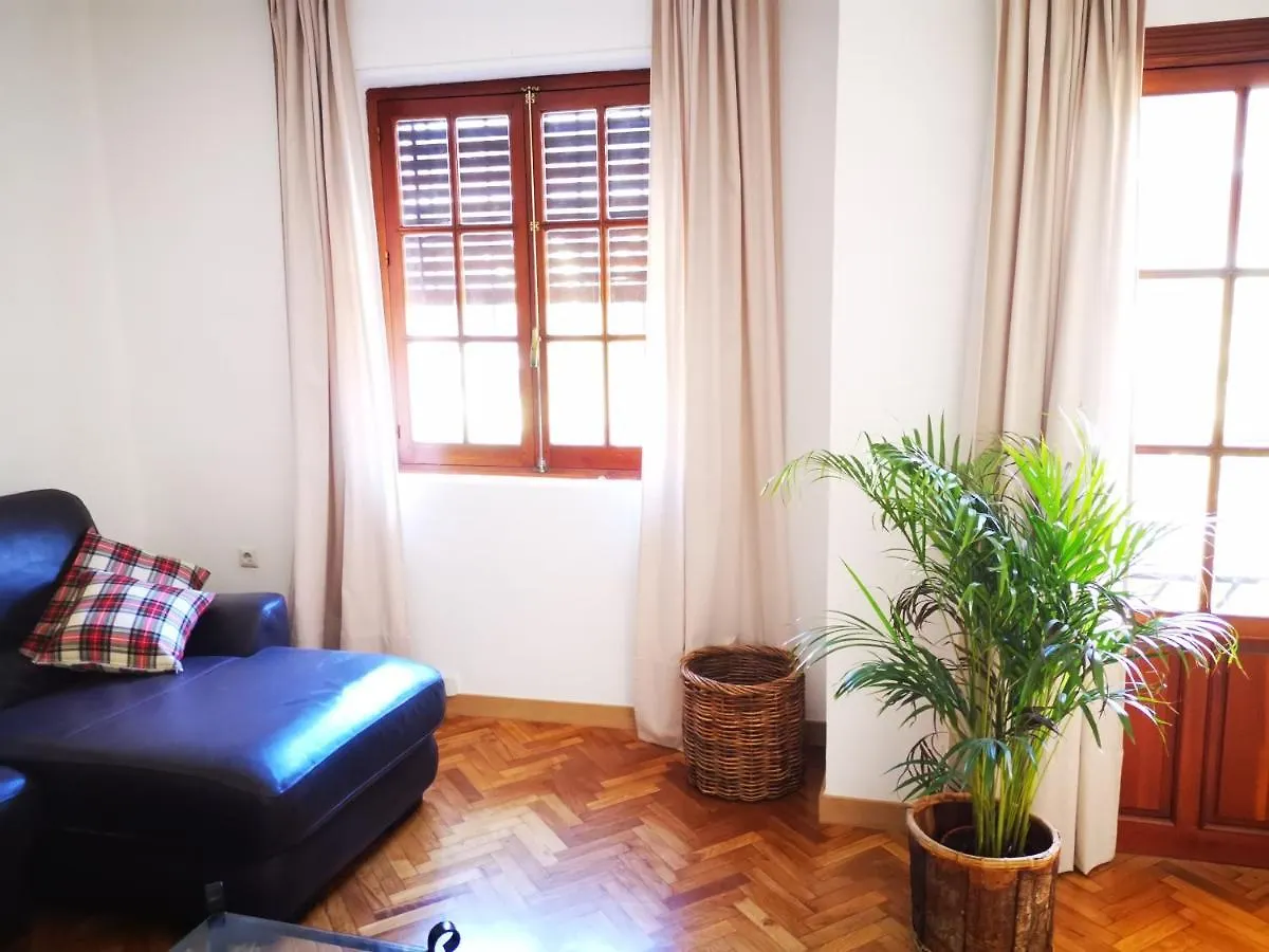 Apartamento bonito y bien ubicado en el Soho de Málaga.